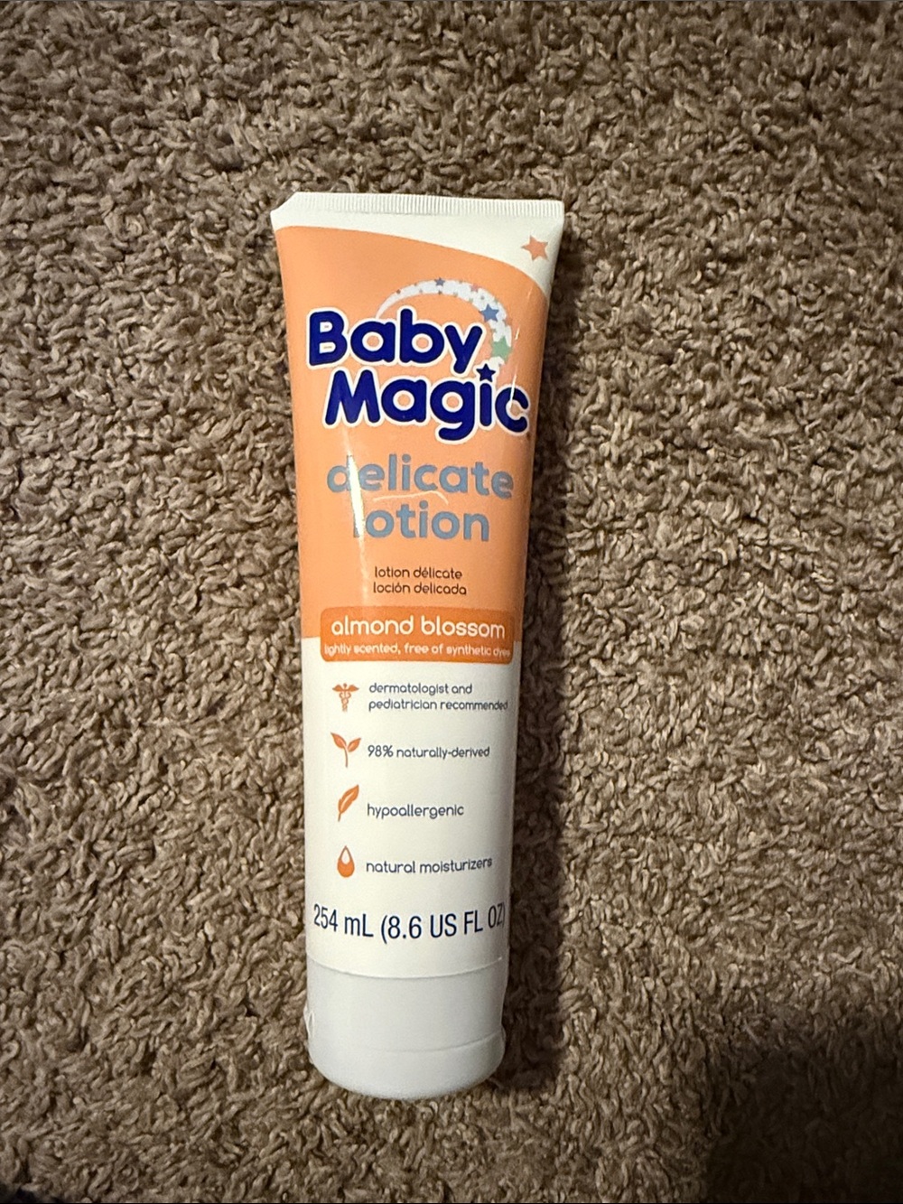 Delicate Lotion - Almond Blossom (Peach/White)